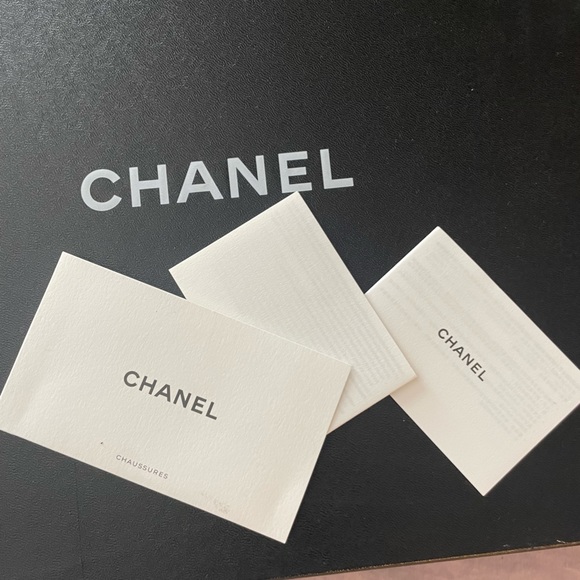 Chanel Burgundy Chest Velvet Cap Toe Pearl Chain Ankle Boots/Booties - Picture 8 of 11